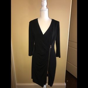 🖤💛🖤 Calvin Klein Black Dress with Gold Zipper